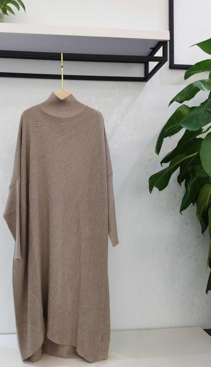 Style 22866, on a hanger
