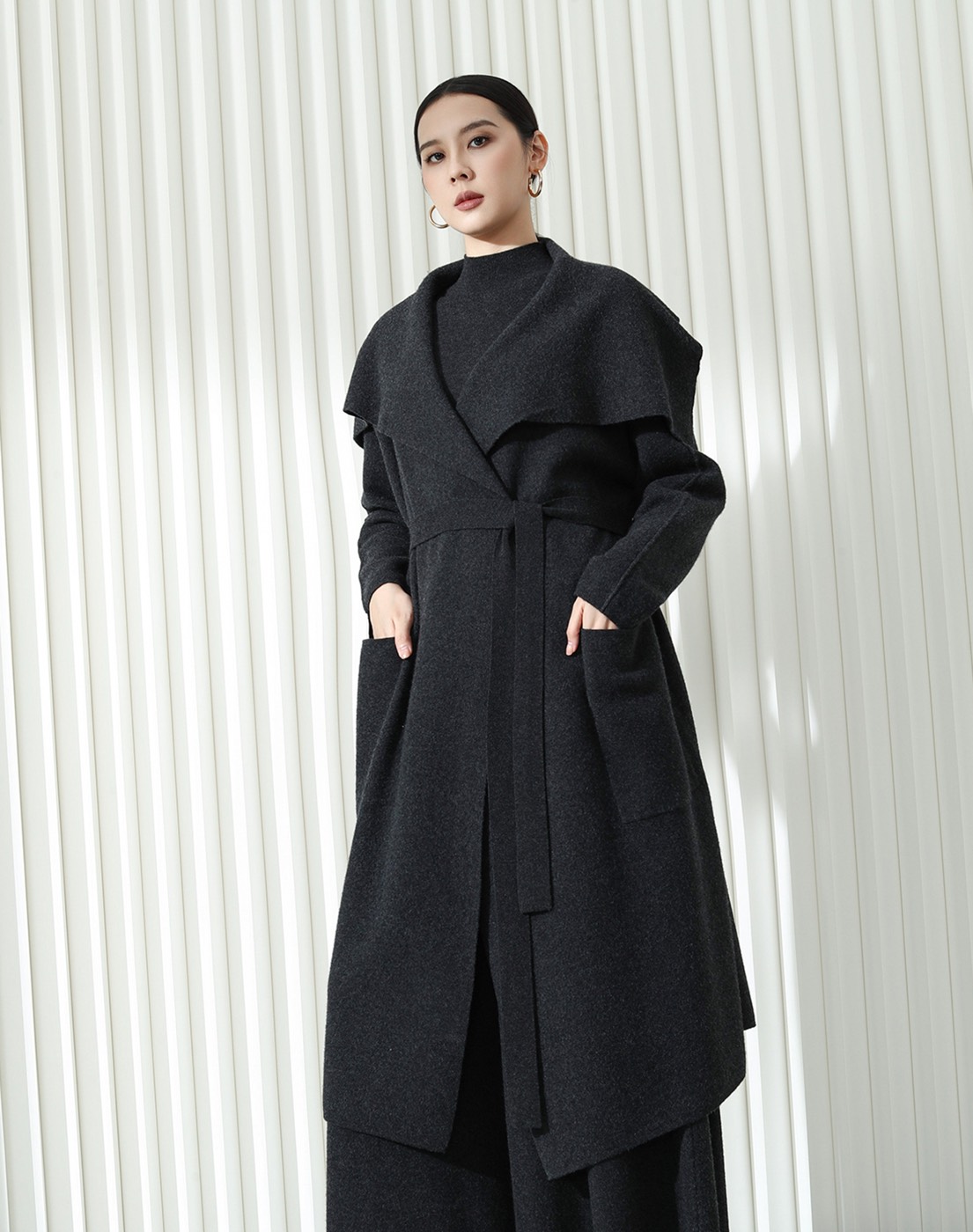 Style H51861, on a model, another colourway